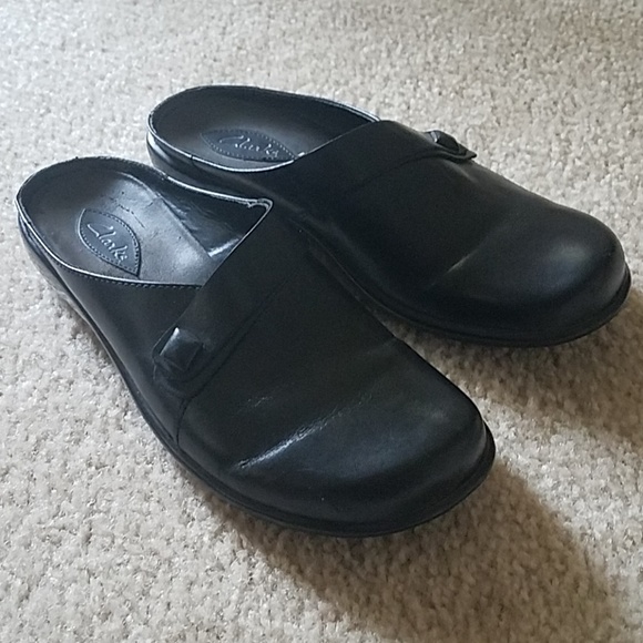 Clarks Shoes - Clarks Clogs (Black)